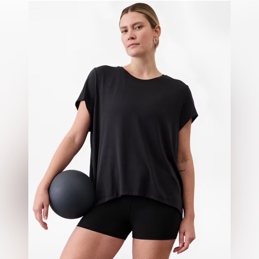 NWT Athleta 2X with ease tee black - Picture 2 of 8